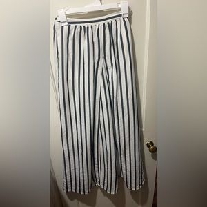 Abercrombie & Fitch Wide Leg Beach Pants black Striped Split Leg Sz S